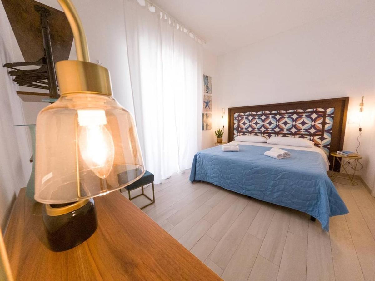 Donna Maria B&B Фавиняна Екстериор снимка